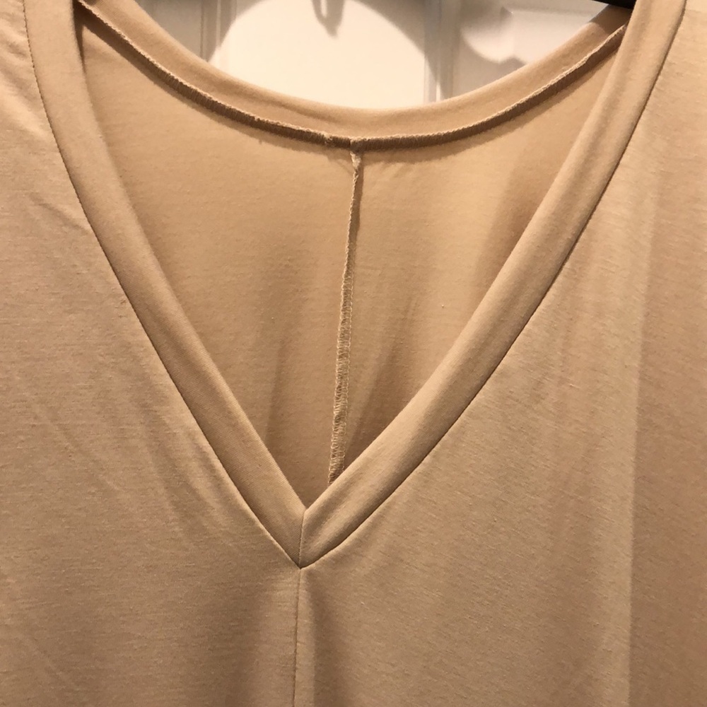 TEE ROMPER BOUTIQUE BRAND (unknown) in Beige NWOT sz XL - Picture 4 of 6